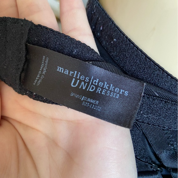 Marlies Dekkers 34E *FREE* black and white bra *fair condition - Picture 9 of 12